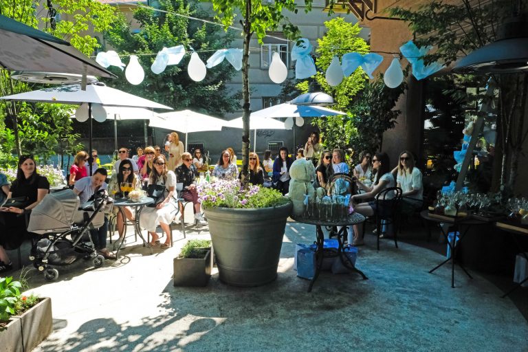 Izazovi roditeljstva na ‘Becutanovoj radionici za mame i tate’