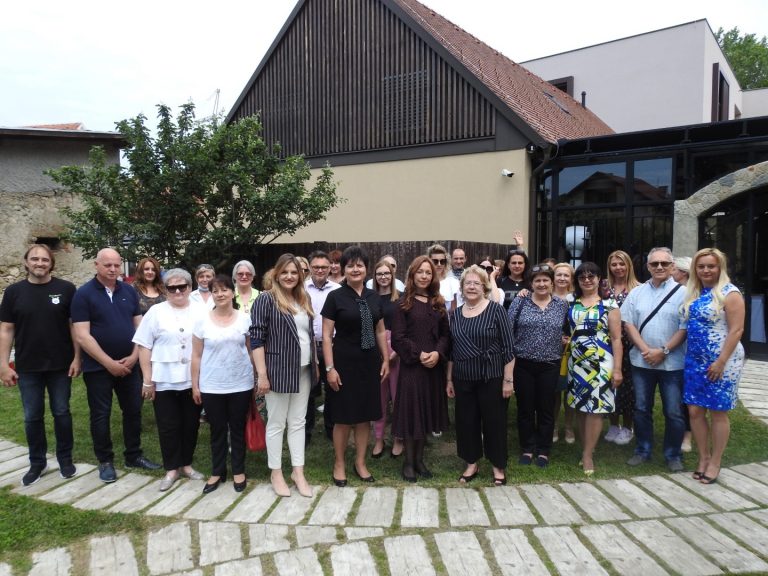 Osamdeset poduzetnica iz Hrvatske i Slovenije okupilo se danas na B2B susretima u Varaždinskim Toplicama