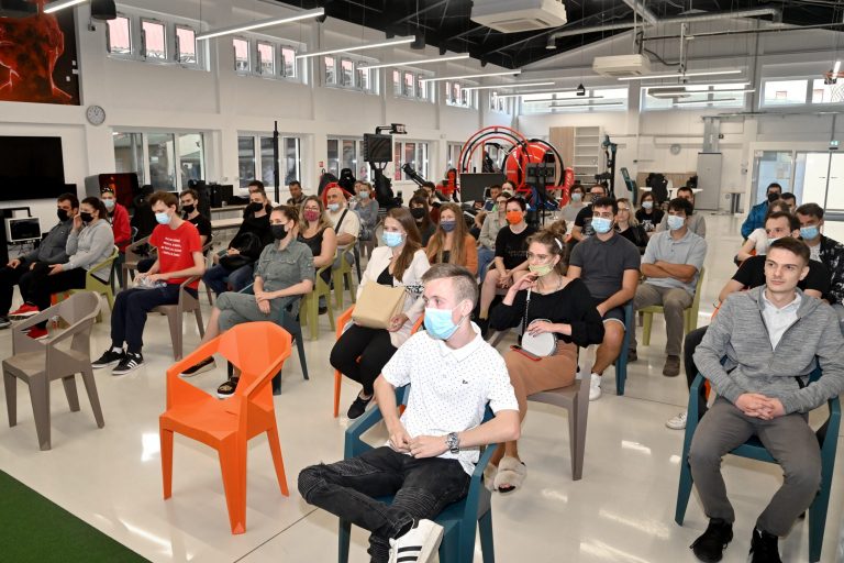 Edukacije za izradu videoigara koje rezultiraju visokom stopom zapošljavanja idu dalje – izabrani polaznici 6. generacije