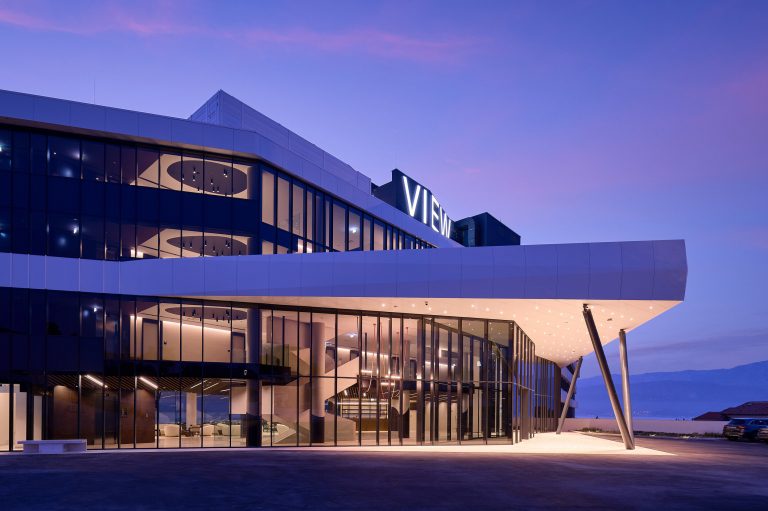 Otvoren impozantni Grand Hotel View