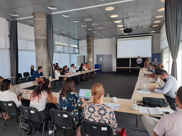 Održan nacionalni sastanak dionika tranzicije hrvatskih otoka na čistu energiju