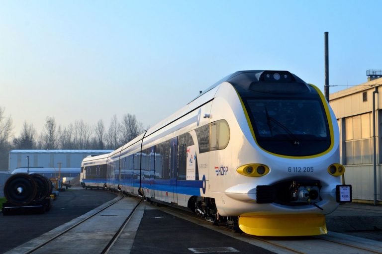 Končar isporučio prva tri od ukupno 21 elektromotornog vlaka za gradski i prigradski promet