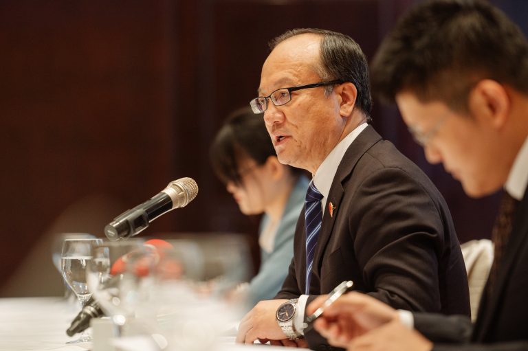 Qi Qianjin: Kina – graditelj svjetskog mira i globalnog razvoja