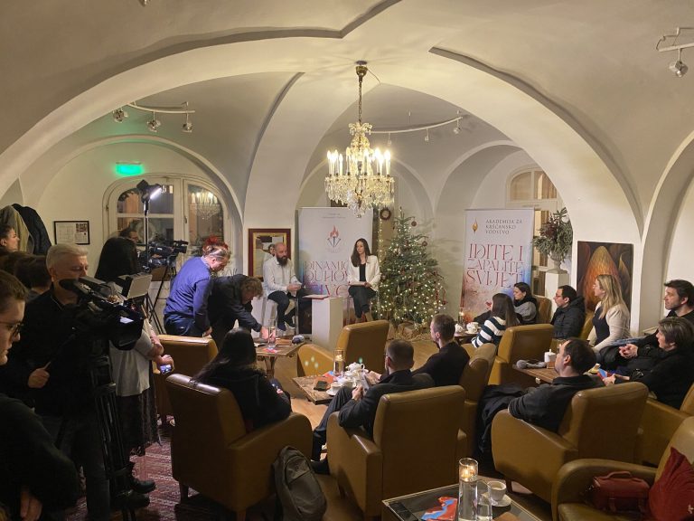 Centar Ignacije predstavio Manrezu 2024. i slikovnicu o sv. Ignaciju