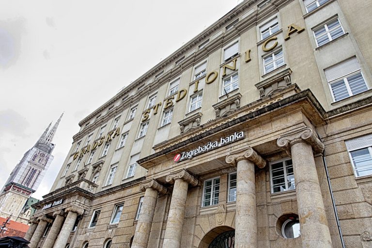 Zagrebačka banka prva na hrvatskom tržištu uvodi provjeru kreditne sposobnosti putem mobilnog bankarstva