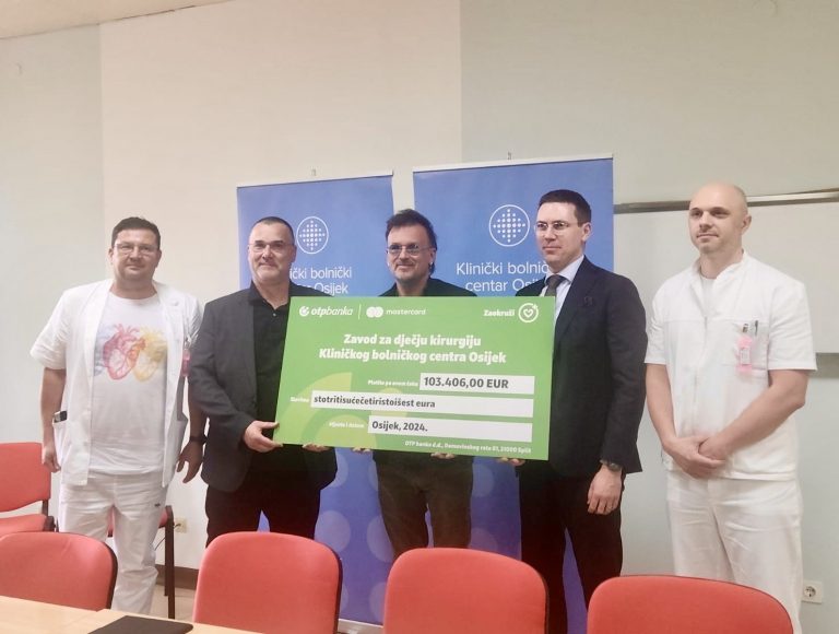KBC-u Osijek uručen ček od 103.406 eura prikupljenih u donacijskom programu OTP Zaokruži!