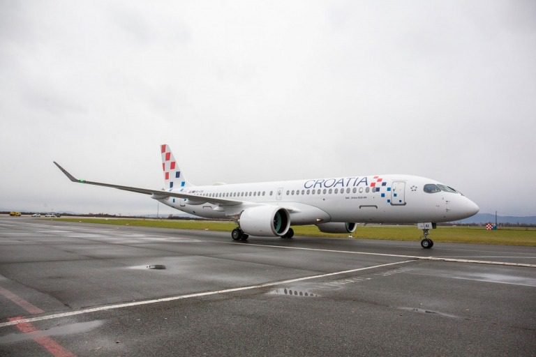 Drugi novi zrakoplov Airbus A220 nove flote Croatia Airlinesa dočekan u Zagrebu