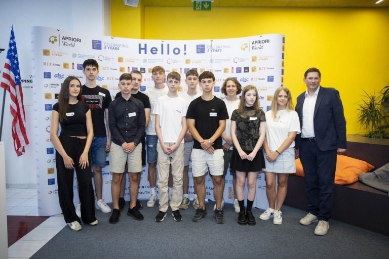 Youth Business Camp Adria Zagreb, poslovni kamp za mlade je započeo edukaciju pete generacije polaznika