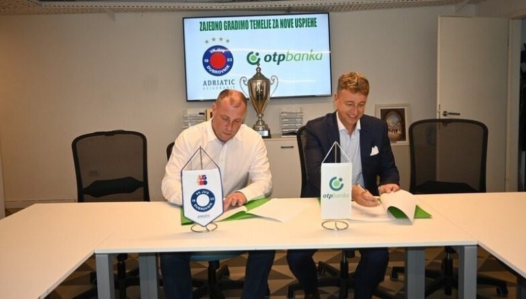 Novi potpis u Gružu: OTP banka i VK Jug Adriatic osiguranje nastavljaju sponzorsku suradnju